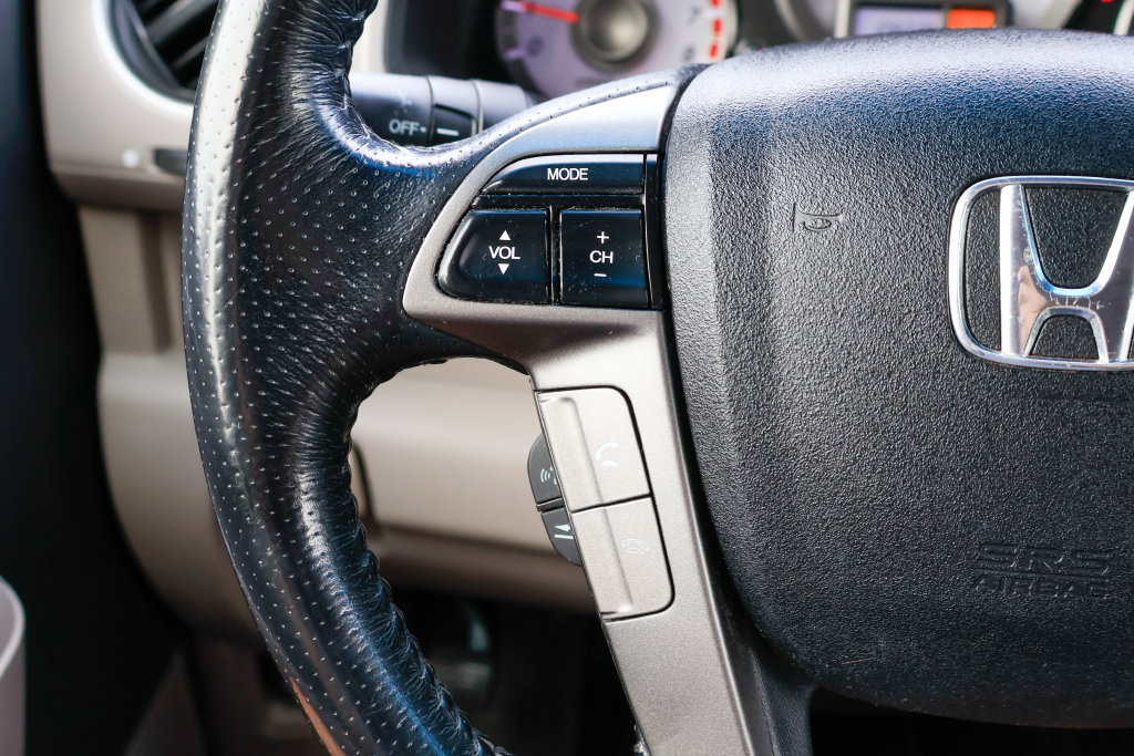 Used 2012 Honda Pilot EX-L image 16