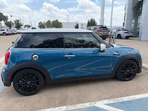 Used 2022 MINI Cooper S w/ Premium Package FWD image 8