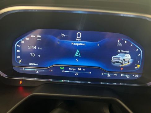 Used 2024 Chevrolet Tahoe LT image 16