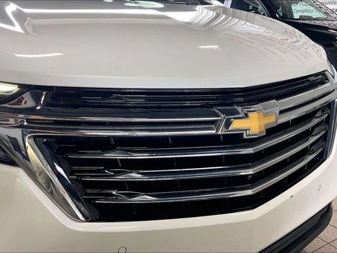 Used 2022 Chevrolet Equinox Premier FWD image 26