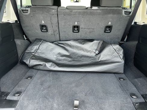 Used 2021 Jeep Wrangler Unlimited Sport image 29