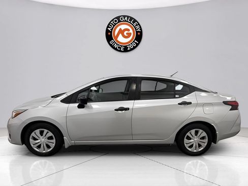 Used 2024 Nissan Versa S w/ Trunk Package FWD image 6