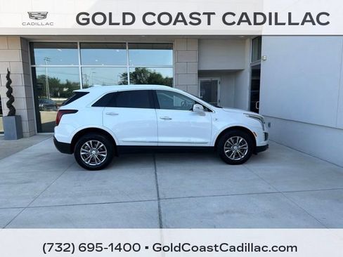 Certified 2023 Cadillac XT5 Premium Luxury w/ LPO, Floor Liner Package AWD/4WD image 4