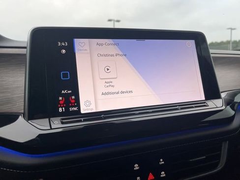 Certified 2025 Volkswagen Atlas SEL image 23