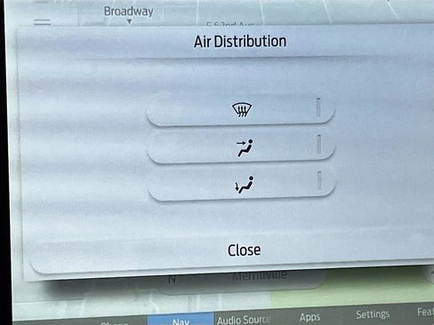 Used 2022 Ford Expedition Max Limited image 16