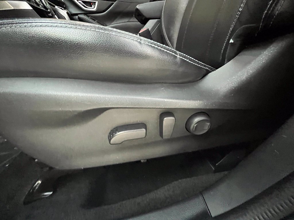 Used 2019 Subaru Forester Limited AWD/4WD image 30