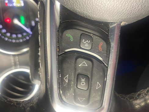 Used 2021 Jeep Wrangler Unlimited Rubicon 4xe w/ Cold Weather Group AWD/4WD image 21
