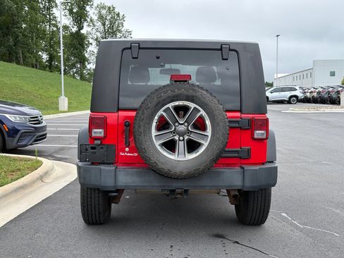 Used 2017 Jeep Wrangler Sport w/ Quick Order Package 24S AWD/4WD image 10