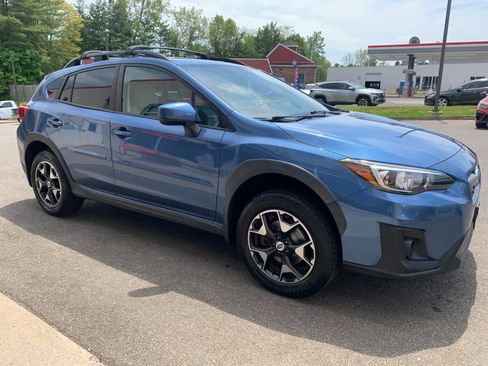 Used 2018 Subaru Crosstrek 2.0i Premium w/ Moonroof Package AWD/4WD image 3