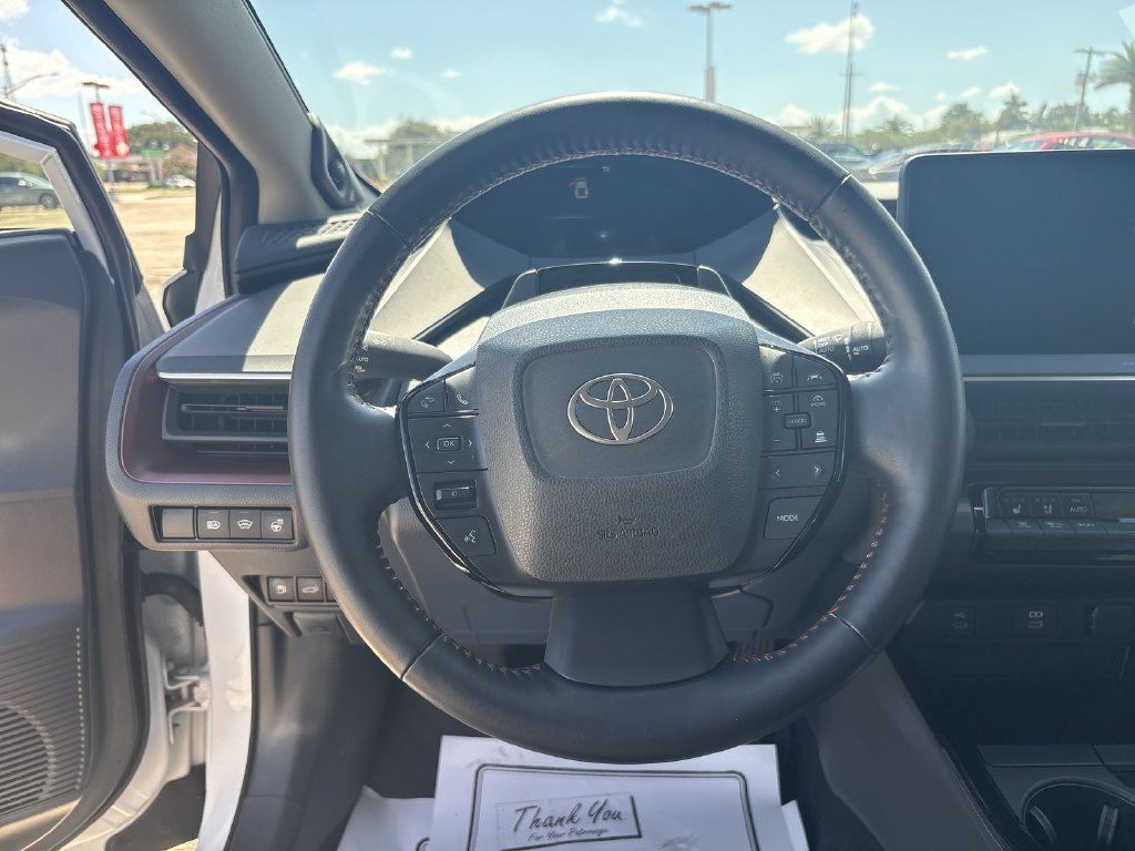 Used 2024 Toyota Prius Prime Premium w/ Advanced Technology Package FWD image 16