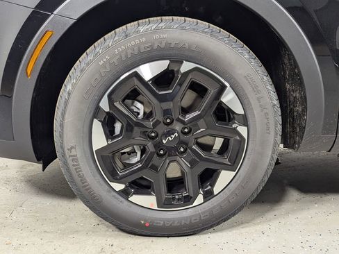 New 2025 Kia Sorento S w/ Panoramic Sunroof Package image 9