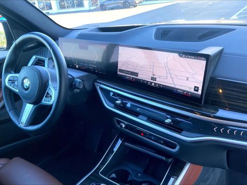 Used 2025 BMW X5 xDrive40i image 31