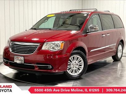 Used 2012 Chrysler Town & Country Limited w/ Luxury Group