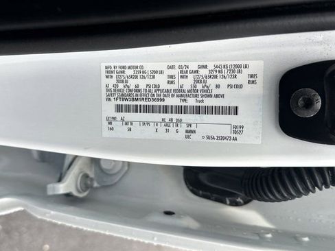 Used 2024 Ford F350 Lariat w/ Chrome Package image 33
