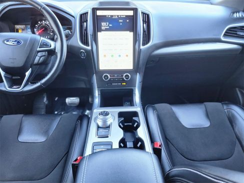 Used 2022 Ford Edge ST w/ Equipment Group 401A image 14