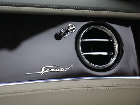 Used 2024 Bentley Continental GT Speed AWD/4WD image 37