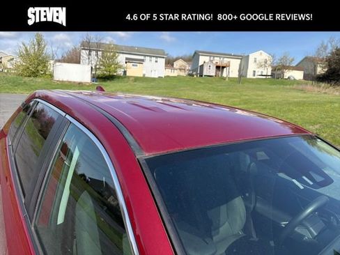 Used 2022 Toyota RAV4 LE image 10