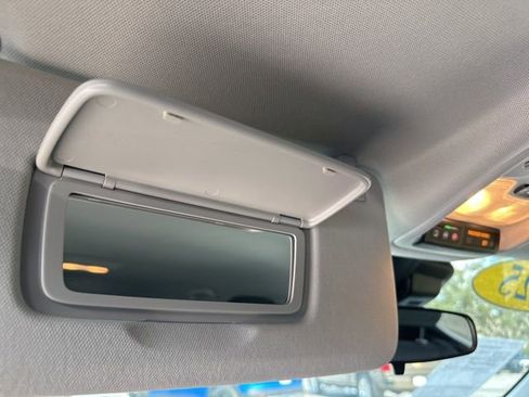 Used 2025 Chevrolet TrailBlazer LT image 25