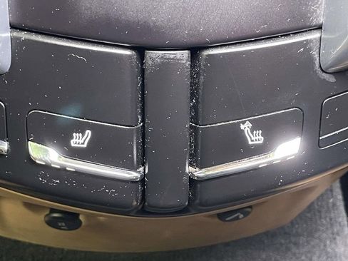 Used 2016 Porsche Cayenne S image 25