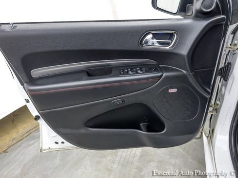 Used 2018 Dodge Durango R/T image 27