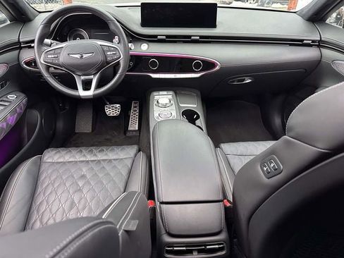 Used 2025 Genesis GV70 3.5T Sport w/ Sport Advanced Package image 22