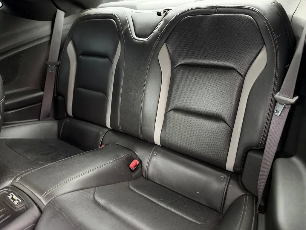 Used 2017 Chevrolet Camaro SS RWD image 18