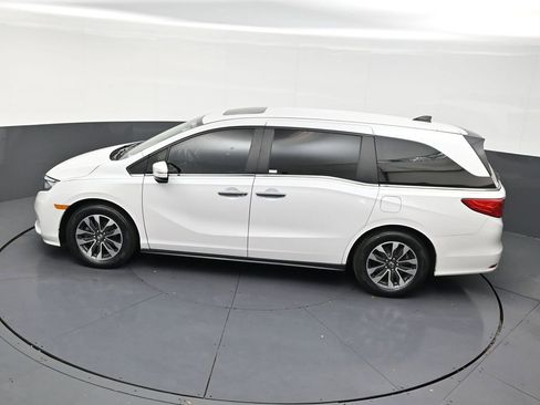 Used 2023 Honda Odyssey EX-L image 13