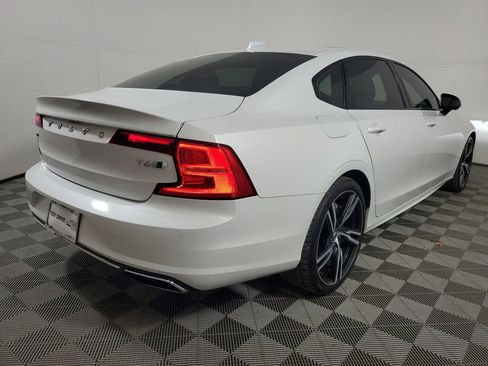 Used 2020 Volvo S90 T6 R-Design image 6