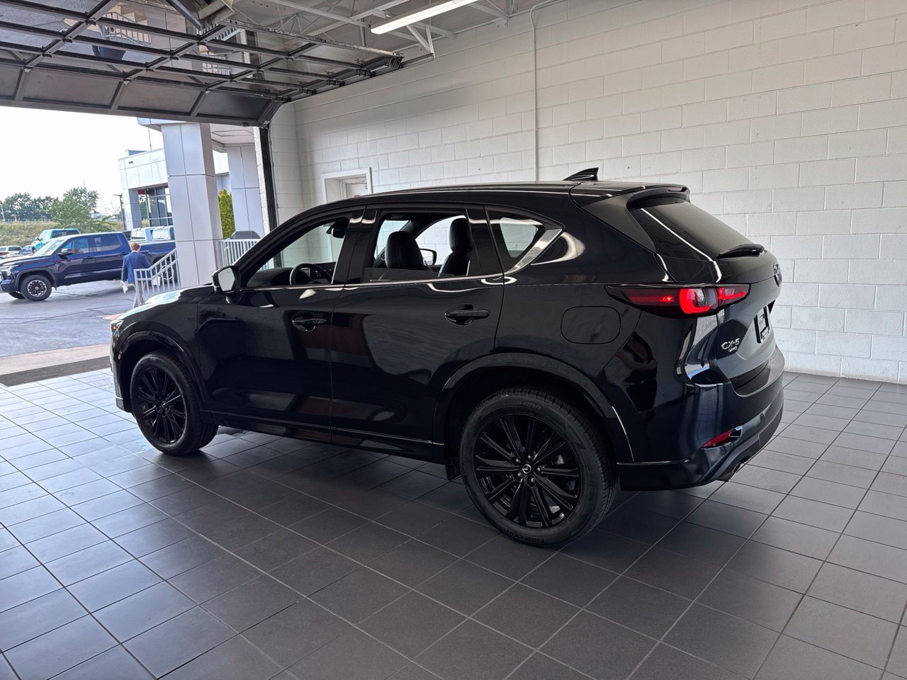 Used 2024 MAZDA CX-5 2.5 Turbo w/ Premium Package AWD/4WD image 5