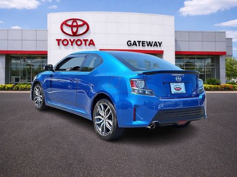 Used 2014 Scion tC FWD image 7