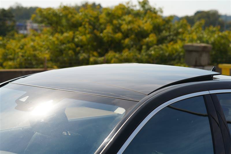 Used 2018 Mercedes-Benz S 560 4MATIC Sedan image 48