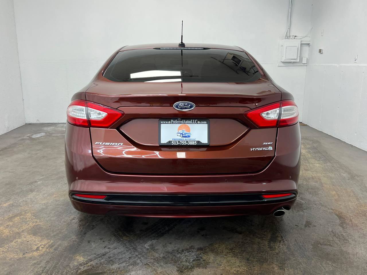 Used 2016 Ford Fusion SE w/ Equipment Group 502A FWD image 3