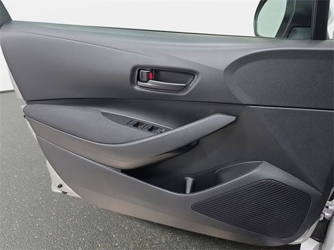 Certified 2024 Toyota Corolla LE image 24