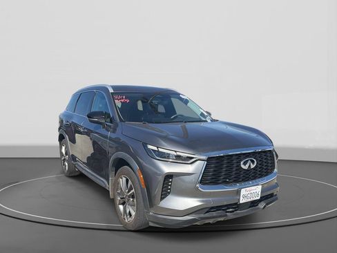 Used 2023 INFINITI QX60 Luxe w/ Cargo Package FWD image 6