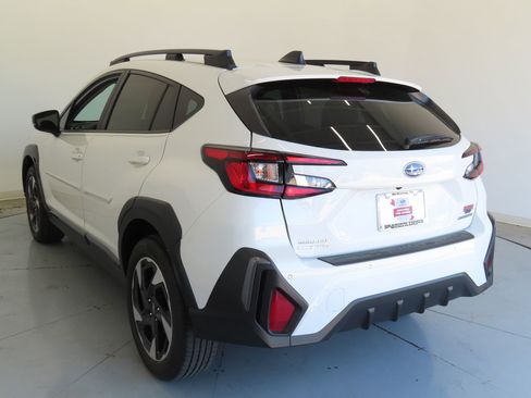 Used 2025 Subaru Crosstrek 2.5i Limited w/ Crosstrek Mirror Package image 7