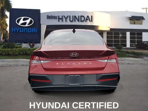 Certified 2025 Hyundai Elantra SEL FWD image 5