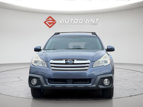Used 2014 Subaru Outback 2.5i Premium image 12