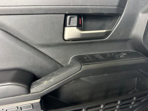 Used 2024 Toyota Tacoma TRD Sport image 10