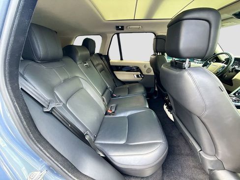 Used 2019 Land Rover Range Rover Supercharged AWD/4WD image 32