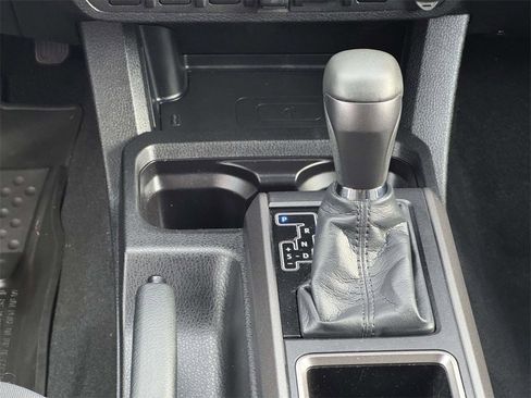 Used 2023 Toyota Tacoma TRD Off-Road image 6