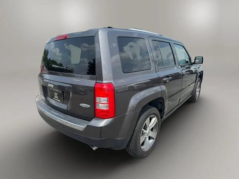 Used 2016 Jeep Patriot High Altitude FWD image 9