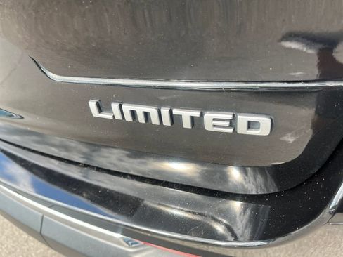 Used 2024 Jeep Grand Cherokee L Limited RWD image 41