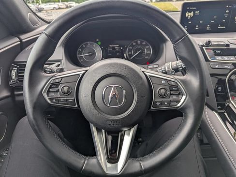 Used 2025 Acura RDX SH-AWD image 25