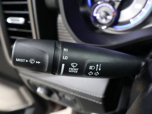 Used 2019 RAM 1500 Limited image 39