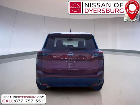 New 2026 Nissan Rogue S image 4