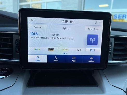 Certified 2023 Ford Explorer XLT w/ Equipment Group 202A image 19