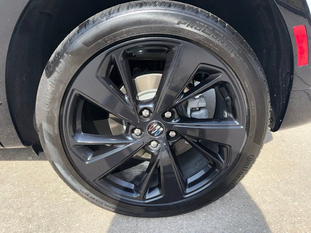 Used 2024 Buick Envision Sport Touring AWD/4WD image 48