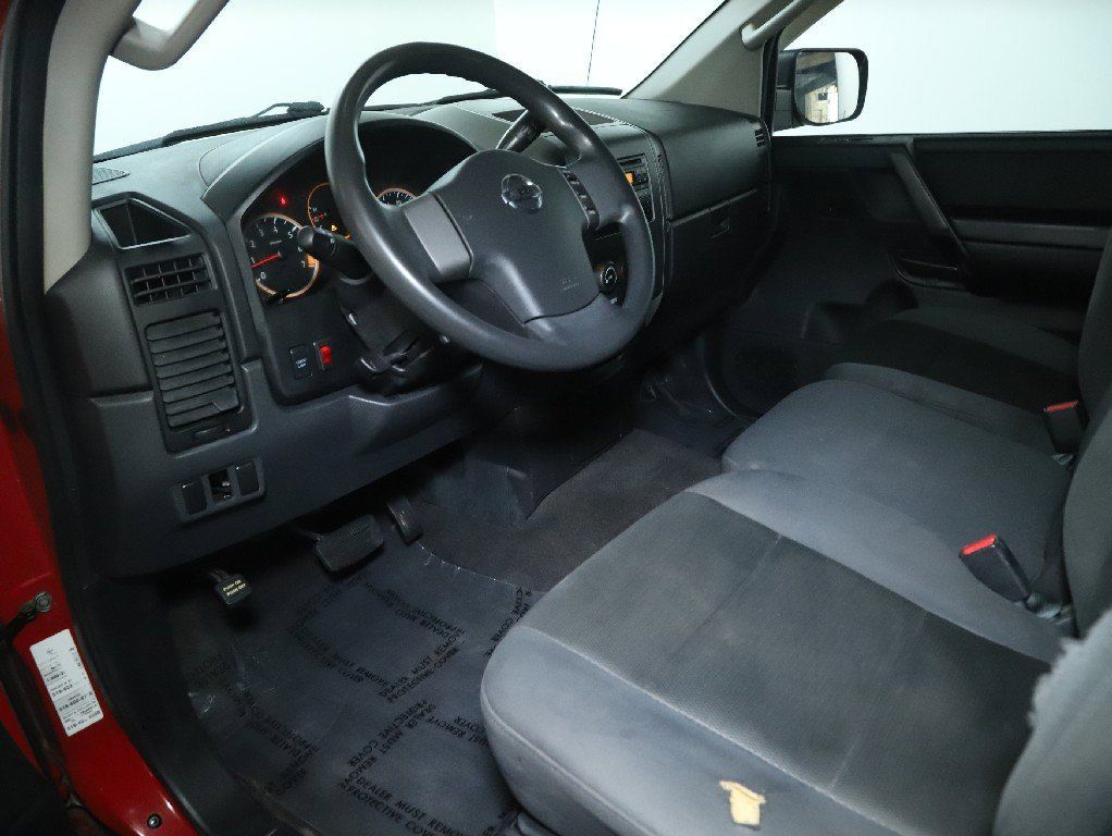 Used 2012 Nissan Titan S AWD/4WD image 18