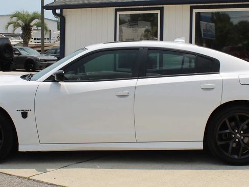 Used 2020 Dodge Charger R/T w/ Driver Convenience Group RWD image 2