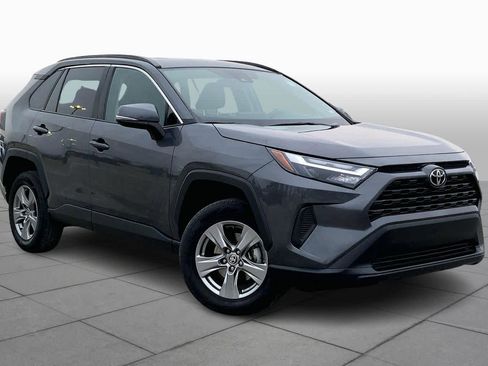 Used 2024 Toyota RAV4 XLE image 2